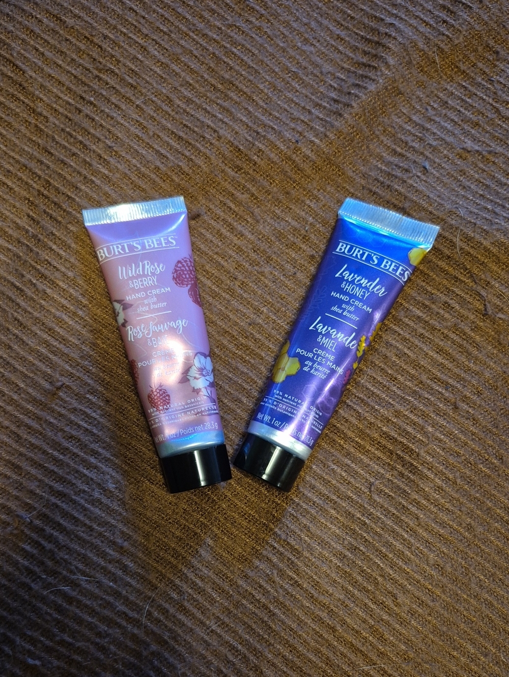 Burt's Bees Pink Wild Roseberry & Purple Lavender Honey Hand Cream Duo